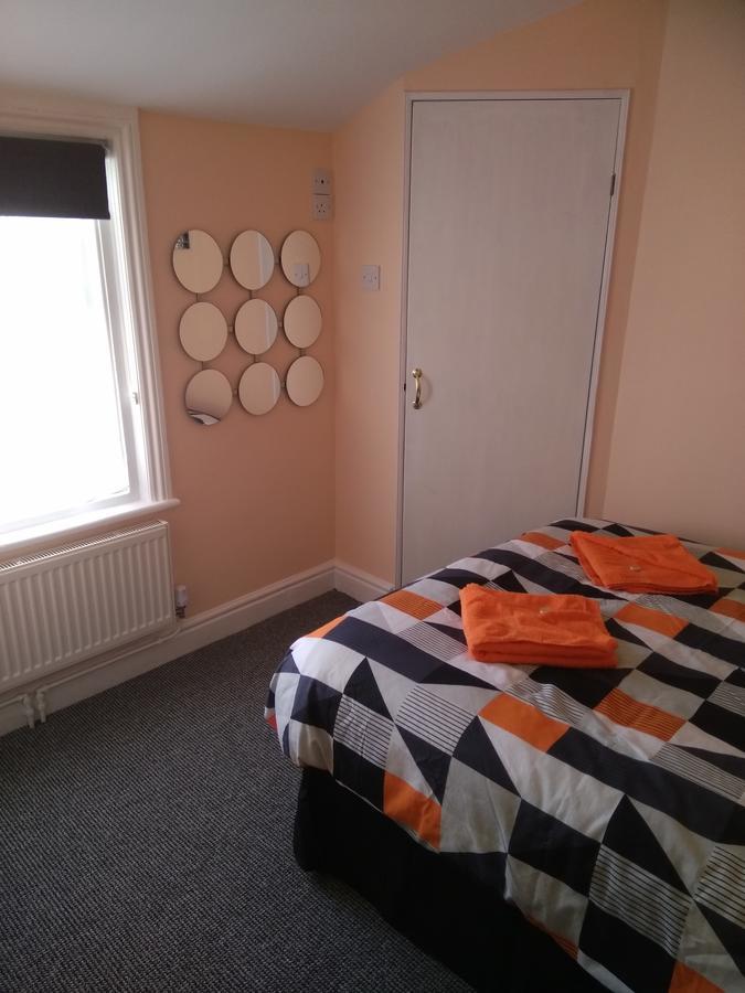 Bed and Breakfast The Castleton Blackpool Exterior foto