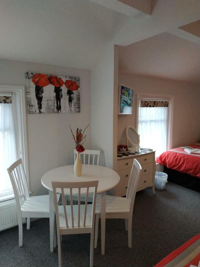 Bed and Breakfast The Castleton Blackpool Exterior foto